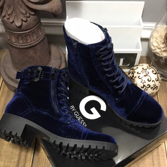 guess velvet boots